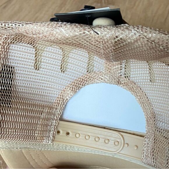 Cute Spice Girl Trucker Hat NWT - Picture 2 of 4